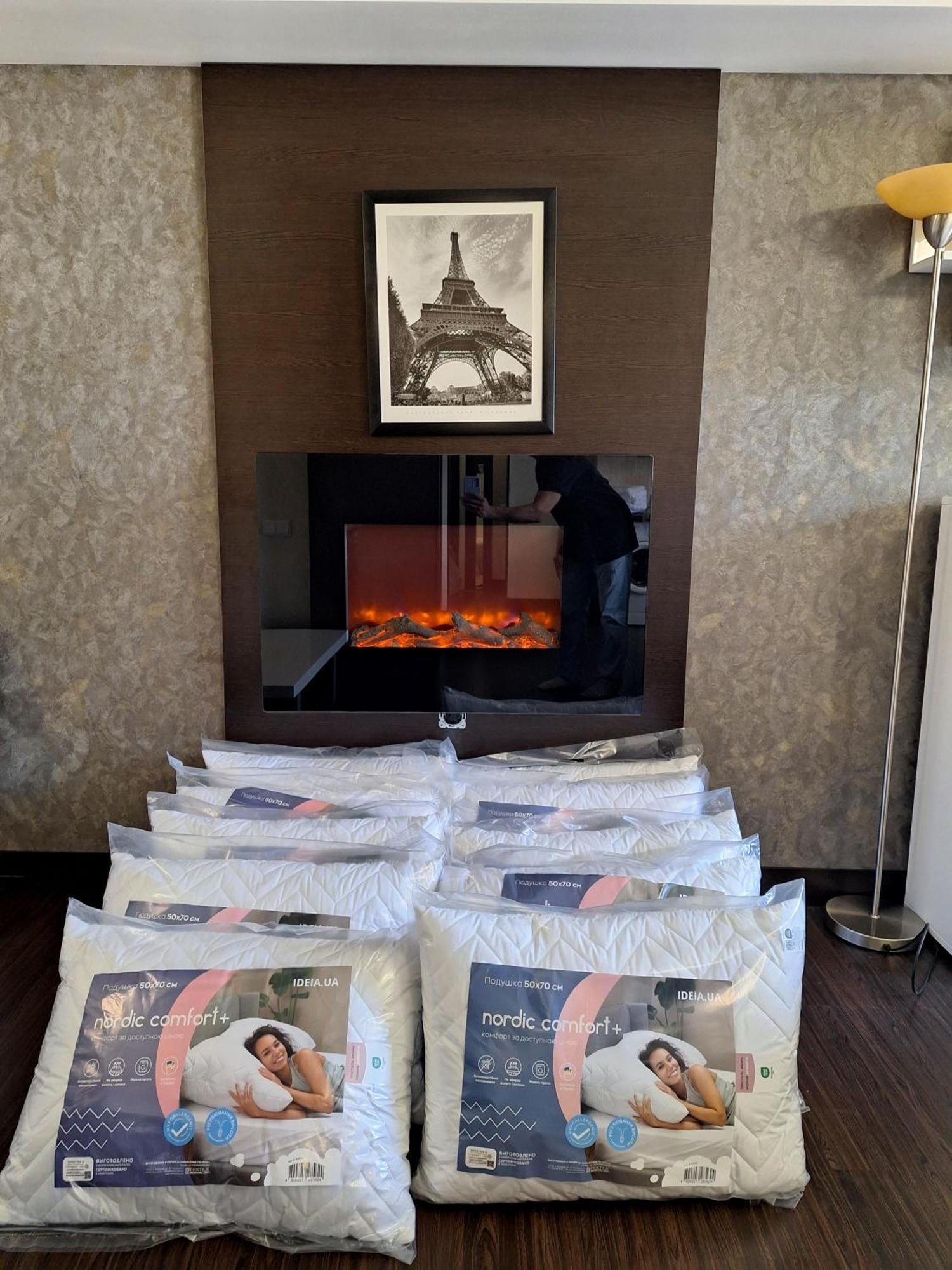 Найбільше Ліжко У Полтаві Мережа Alex Apartments Цілодобово Безконтактне Заселення Poltava Luaran gambar