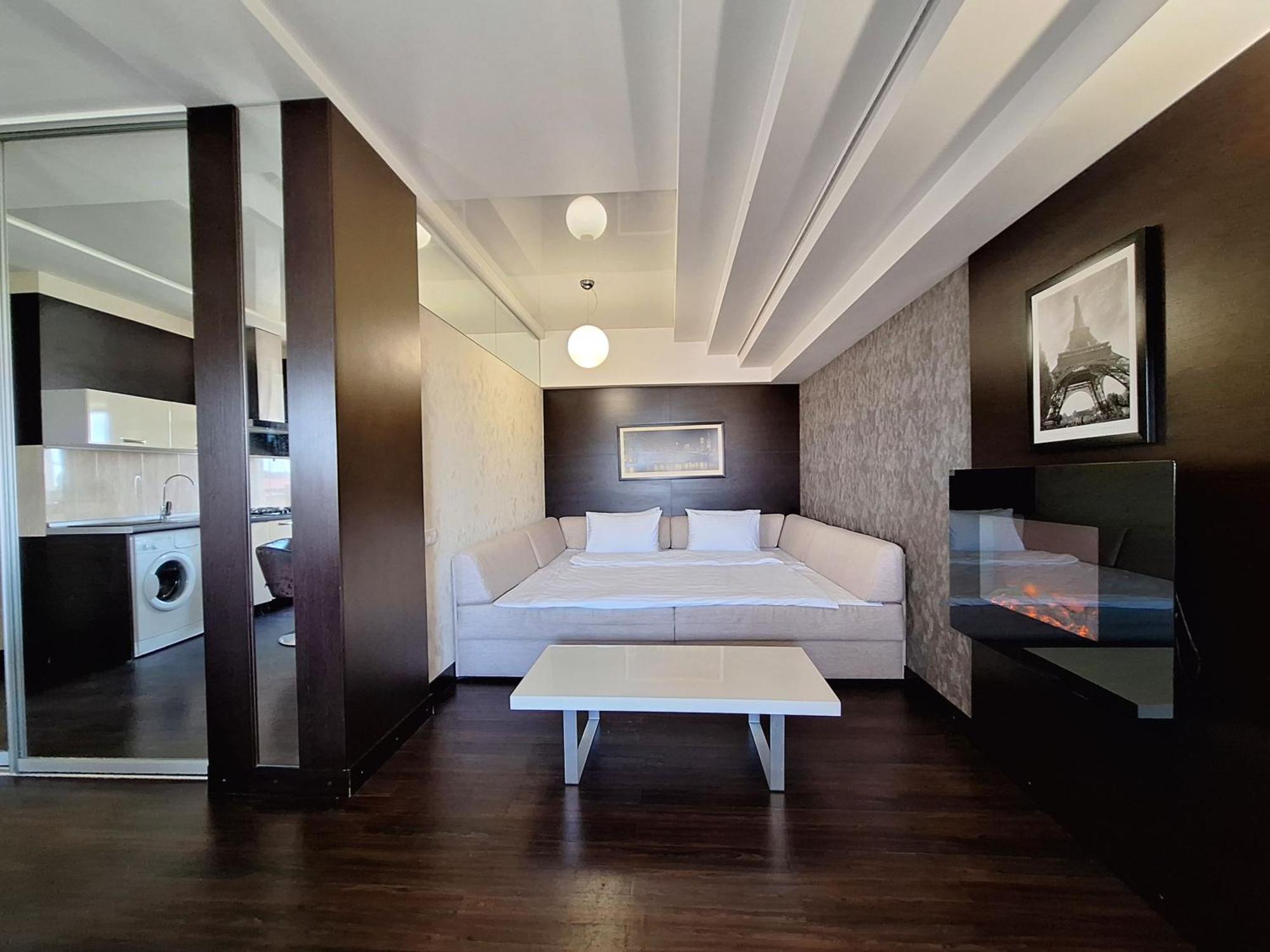 Найбільше Ліжко У Полтаві Мережа Alex Apartments Цілодобово Безконтактне Заселення Poltava Luaran gambar