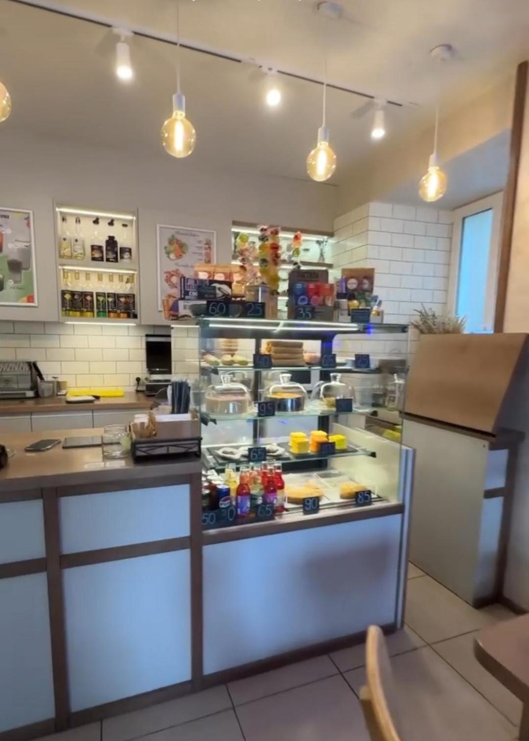 Найбільше Ліжко У Полтаві Мережа Alex Apartments Цілодобово Безконтактне Заселення Poltava Luaran gambar